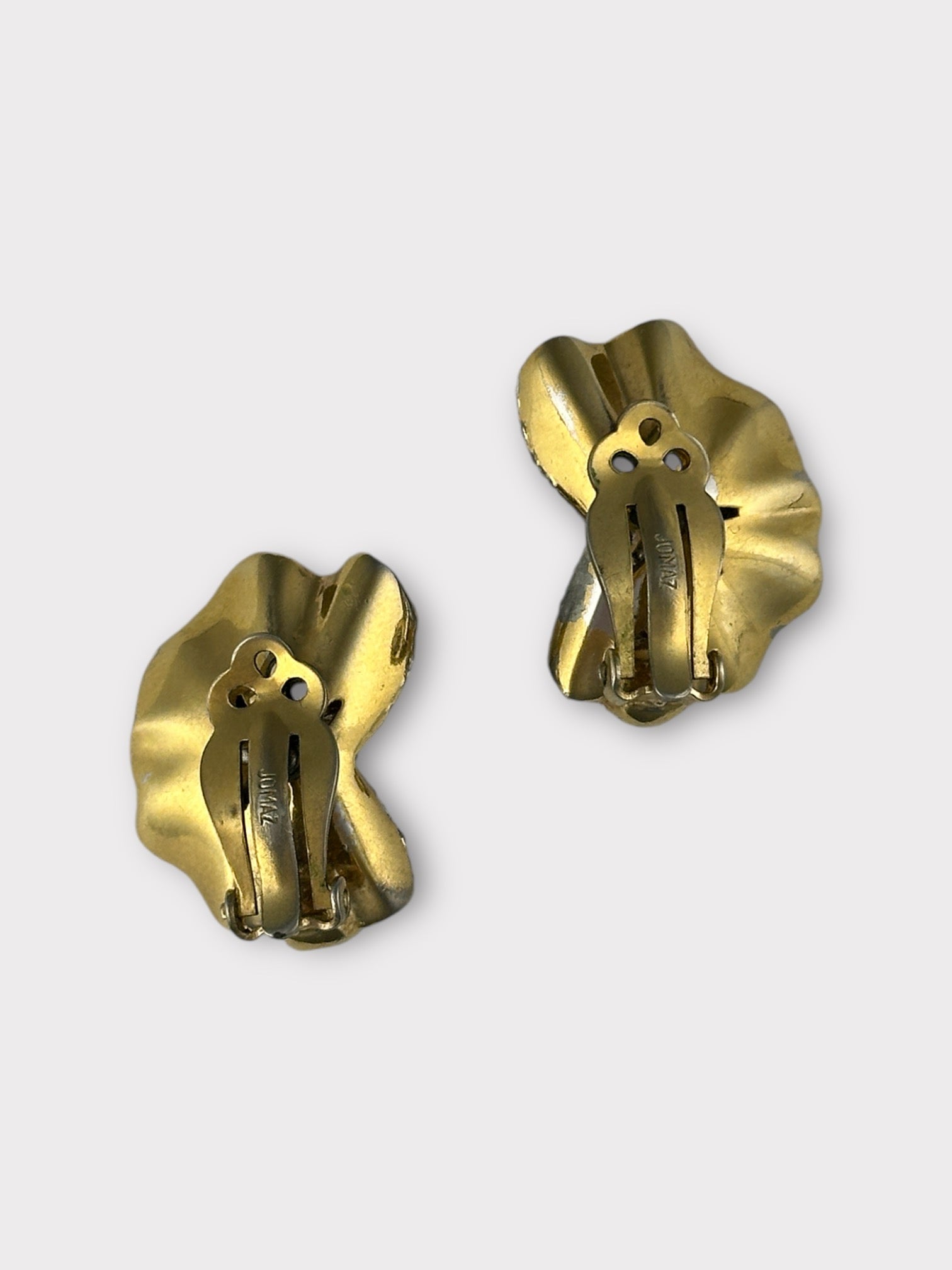 JOMAZ Ruffle Clip Earrings