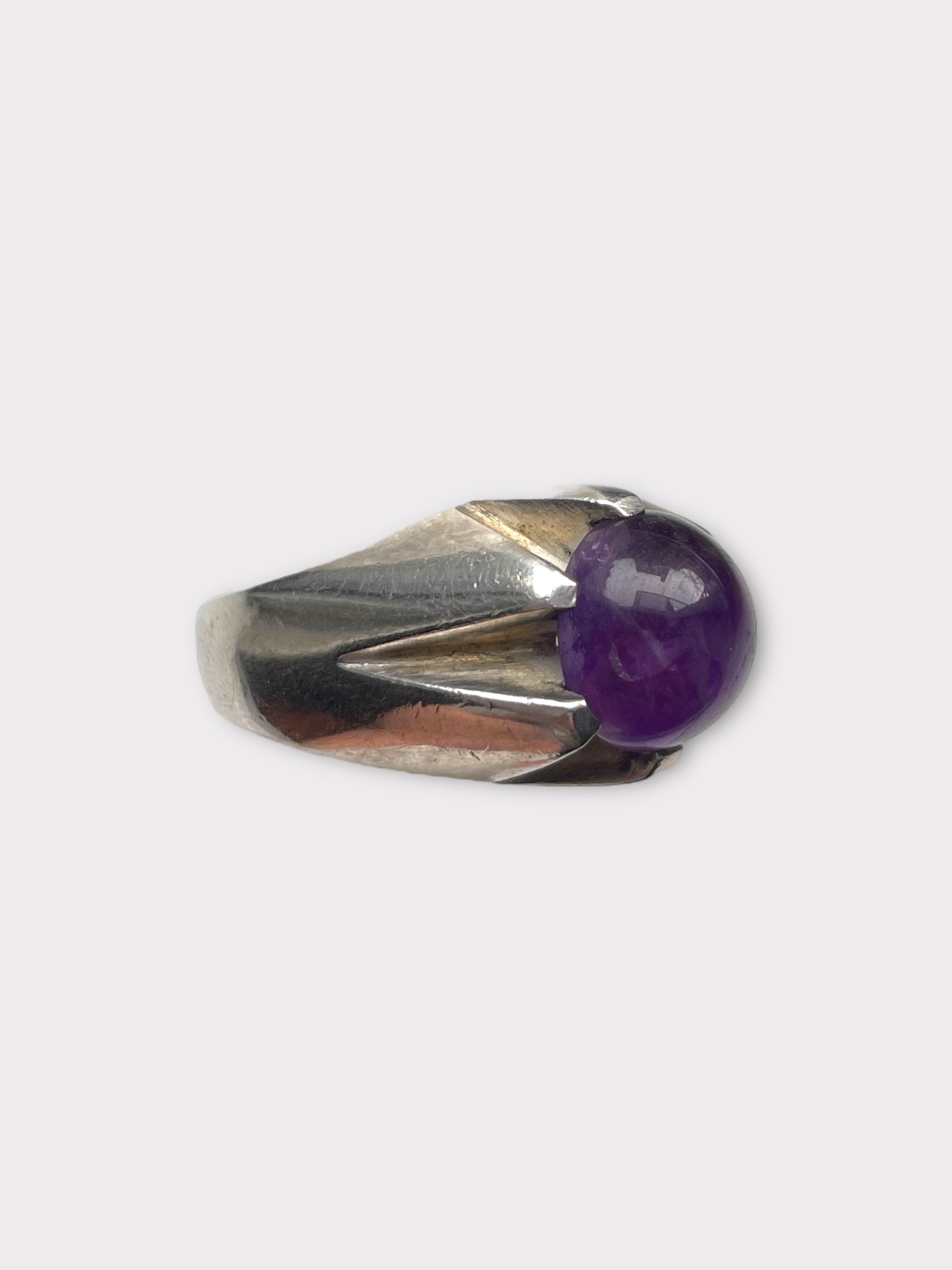 Silver Ring with Amethyst