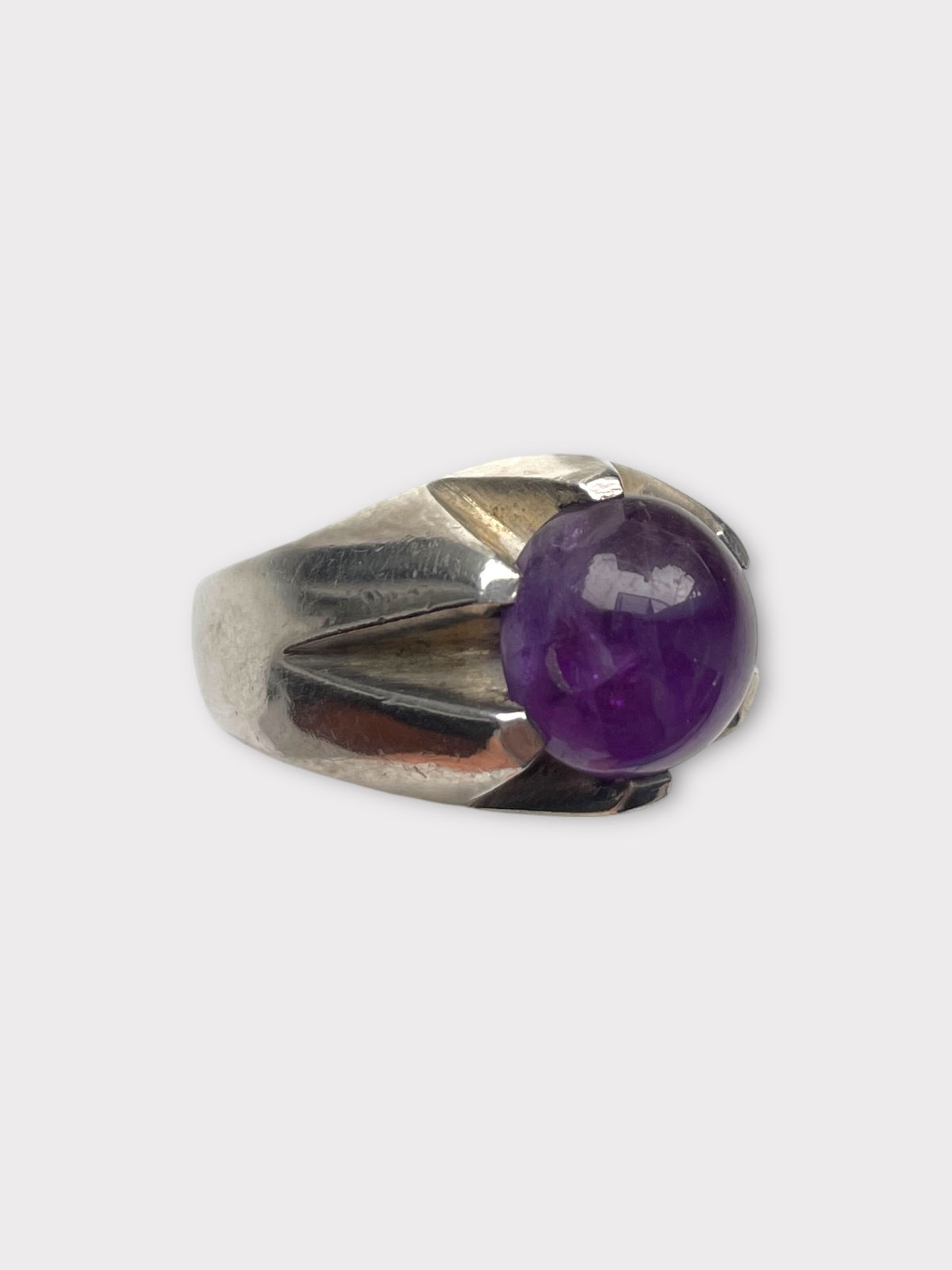 Silver Ring with Amethyst